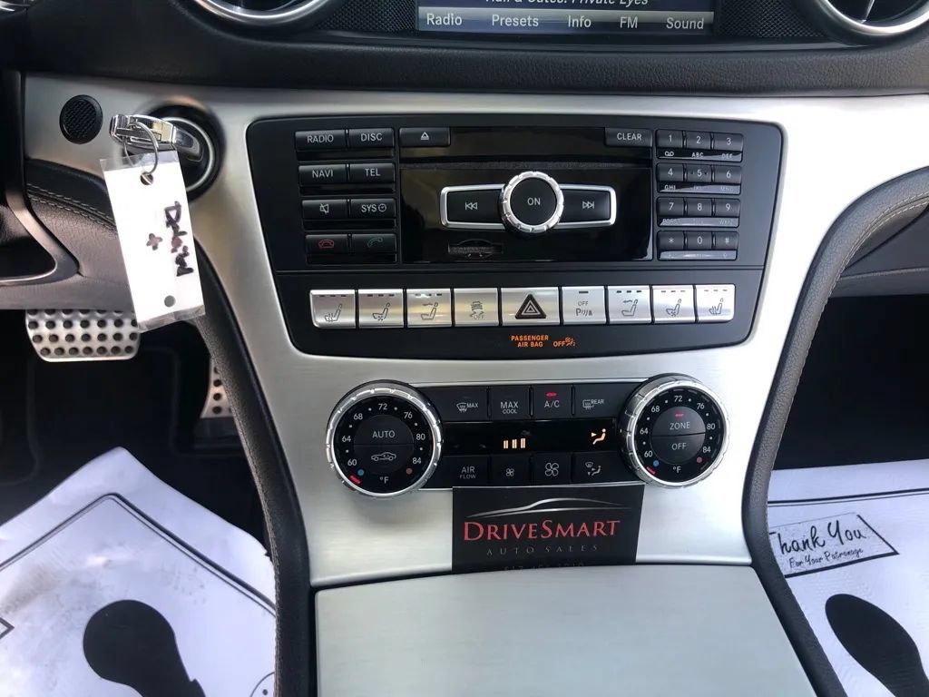 Used 2015 Mercedes-Benz SL 400 image 14