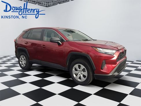 Used 2023 Toyota RAV4 LE image 7