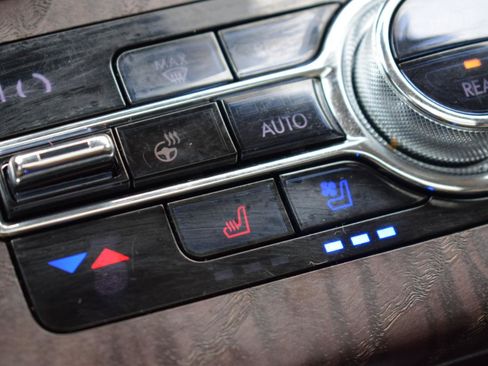 Used 2020 Lincoln Aviator Reserve w/ Equipment Group 202A AWD/4WD image 32