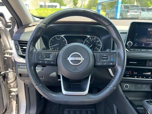Used 2023 Nissan Rogue SV w/ SV Premium Package AWD/4WD image 32