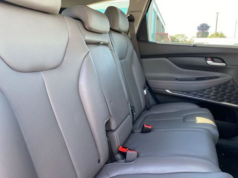 Used 2019 Hyundai Santa Fe FWD image 15