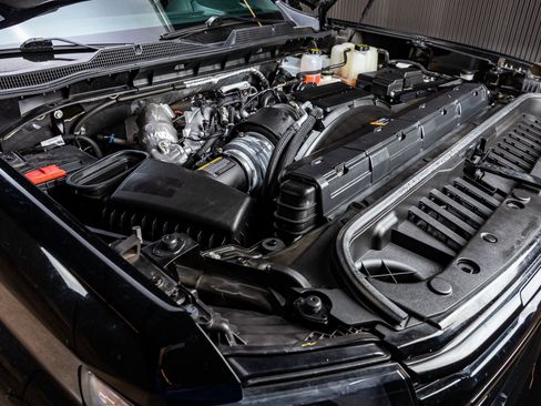 Used 2024 Chevrolet Silverado 2500 LTZ w/ LTZ Plus Package image 41