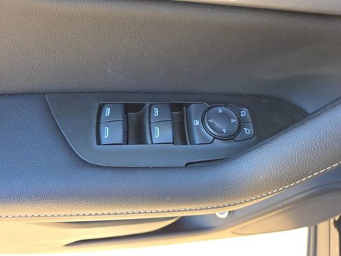 Used 2023 Chevrolet Blazer LT image 12