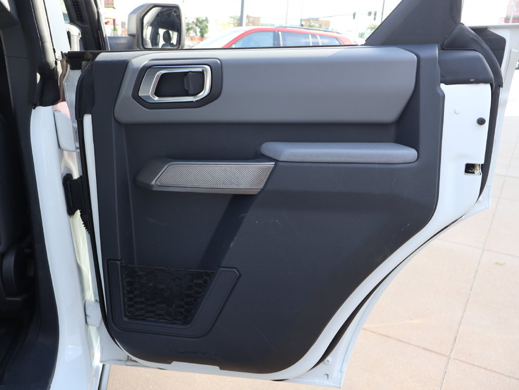 Used 2022 Ford Bronco Black Diamond AWD/4WD image 11
