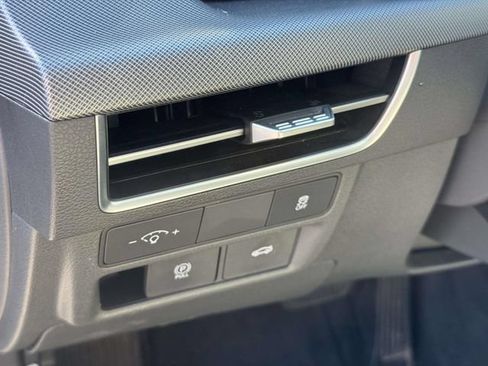 Used 2024 Hyundai Sonata SEL FWD image 25