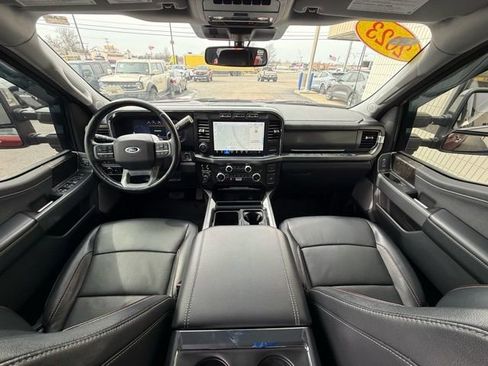 Used 2023 Ford F350 Lariat w/ Lariat Ultimate Package image 23