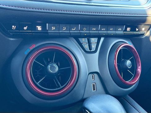 Used 2022 Chevrolet Blazer RS w/ Enhanced Convenience Package image 15