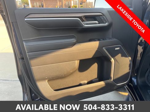 Used 2022 Chevrolet Silverado 1500 LT Trail Boss w/ LT Trail Boss Premium Package AWD/4WD image 22