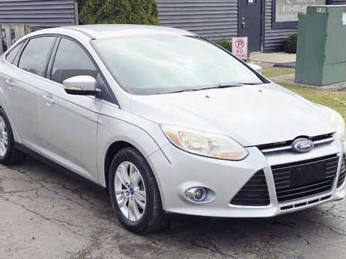 Used 2012 Ford Focus SEL image 8
