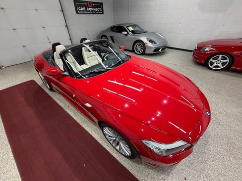 Used 2010 BMW Z4 sDrive35i image 23