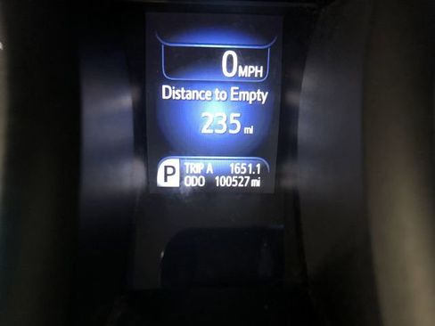 Used 2016 Toyota Avalon XLE Premium image 18