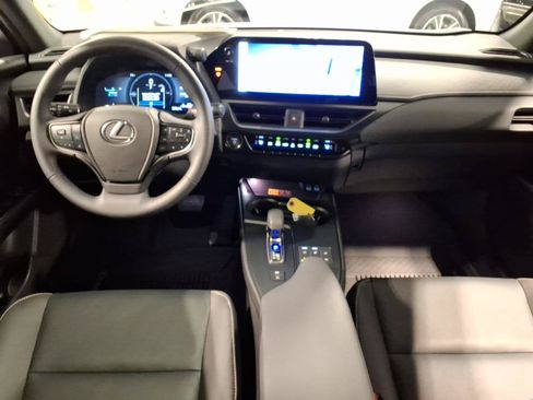 New 2026 Lexus UX 300h AWD image 12