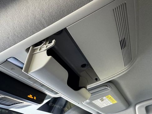 Certified 2025 MAZDA MAZDA3 s image 16