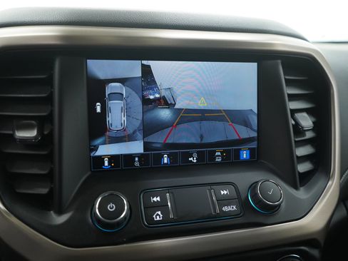 Used 2023 GMC Acadia Denali image 22