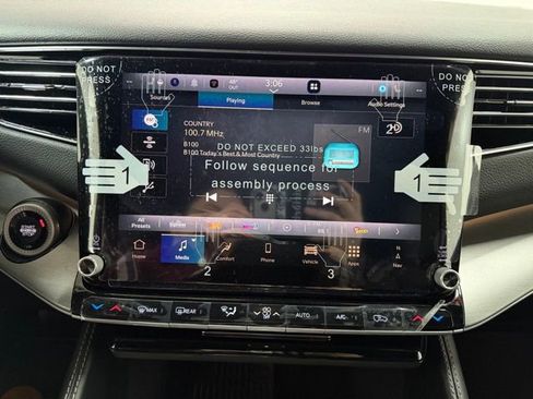 New 2026 Jeep Grand Wagoneer Limited AWD/4WD image 16