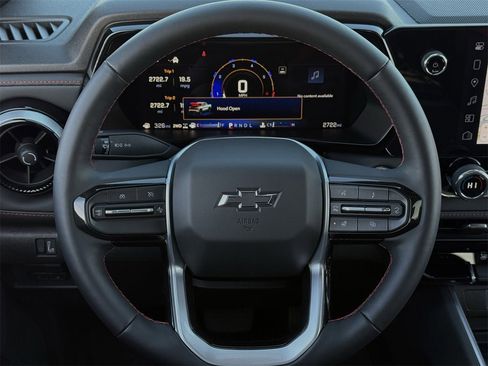 New 2026 Chevrolet Colorado Z71 w/ Technology Package image 13