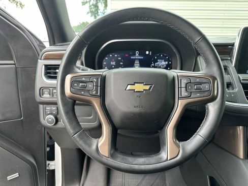 Used 2023 Chevrolet Tahoe High Country w/ Premium Package 2 AWD/4WD image 20