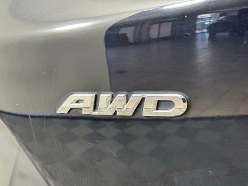 Used 2017 Honda CR-V LX image 5