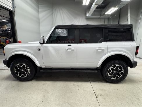 Used 2021 Ford Bronco Outer Banks AWD/4WD image 5
