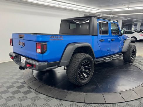 Used 2022 Jeep Gladiator Rubicon w/ Trailer Tow Package AWD/4WD image 5