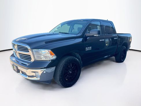 Used 2018 RAM 1500 Big Horn AWD/4WD image 3
