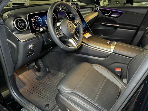 Certified 2025 Mercedes-Benz GLC 300 GLC 300 image 24