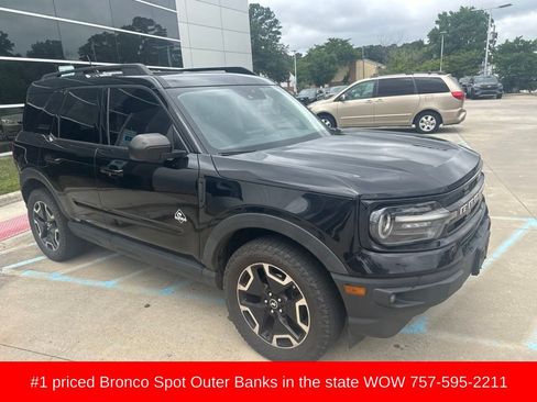 Used 2021 Ford Bronco Sport Outer Banks w/ Outer Banks Package (96D) AWD/4WD image 3