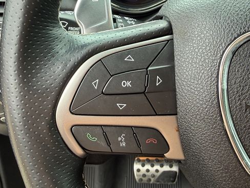 Used 2017 Jeep Grand Cherokee SRT AWD/4WD image 16