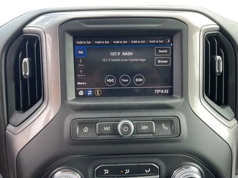 Used 2021 GMC Sierra 2500 4x4 Crew Cab w/ Convenience Package image 25