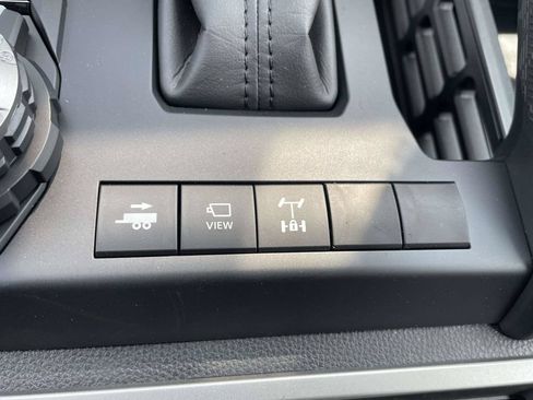 New 2026 Toyota Tacoma TRD Off-Road AWD/4WD image 40