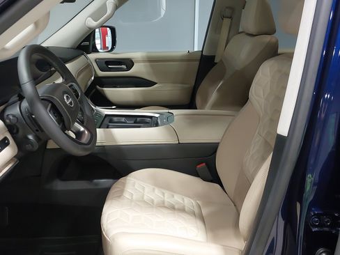 New 2025 Nissan Armada Platinum Reserve AWD/4WD image 20