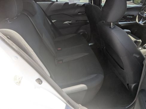 Used 2019 Nissan Kicks SV FWD image 26