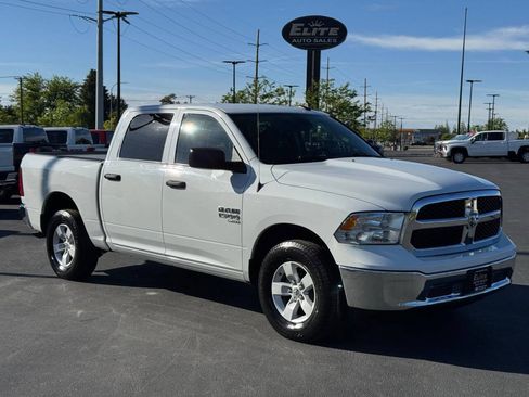 Used 2023 RAM 1500 Classic SLT w/ Electronics Group AWD/4WD image 12
