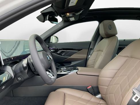 New 2026 BMW 530i w/ Executive Package RWD image 9