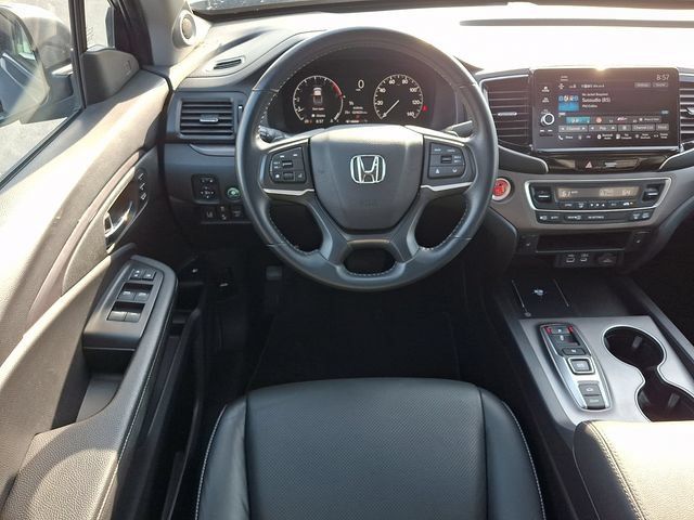 Used 2025 Honda Ridgeline RTL image 11