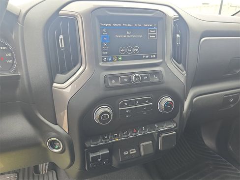 Used 2024 Chevrolet Silverado 2500 Custom w/ Custom Value Package image 20