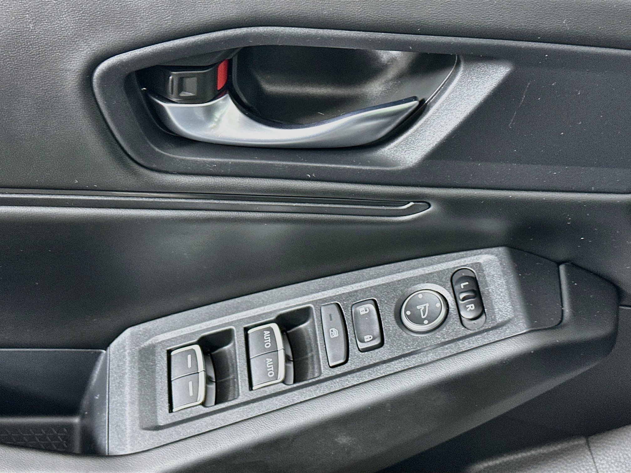 Used 2024 Honda Accord EX image 15