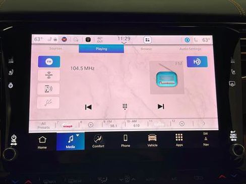 Used 2024 Jeep Grand Wagoneer Series III w/ HD Trailer Tow Package image 39