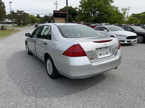 Used 2006 Honda Accord VP image 3