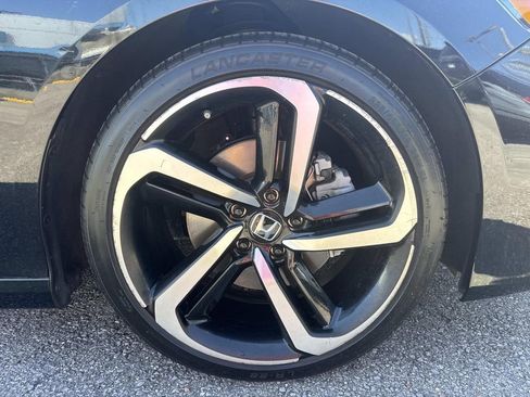Used 2022 Honda Accord Sport image 4
