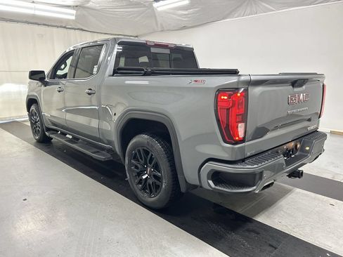 Used 2020 GMC Sierra 1500 Elevation w/ Elevation Value Package AWD/4WD image 7
