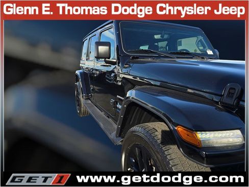 Used 2022 Jeep Wrangler Unlimited Sahara image 6