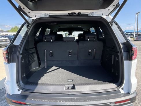 New 2026 GMC Acadia Elevation FWD image 34