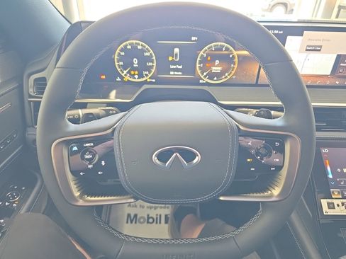 New 2026 INFINITI QX80 4WD image 45