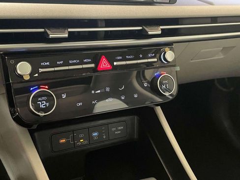 New 2026 Hyundai Tucson Limited image 28