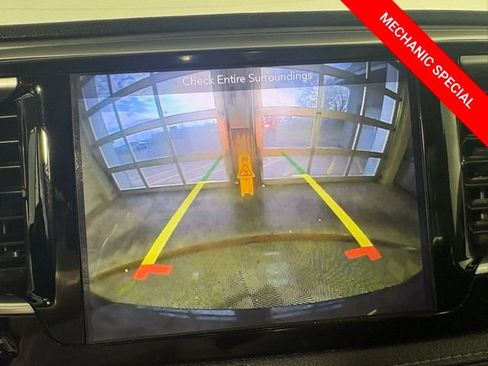 Used 2018 Chrysler Pacifica Limited FWD image 33
