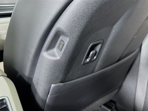 Certified 2024 Kia Sportage EX FWD image 27