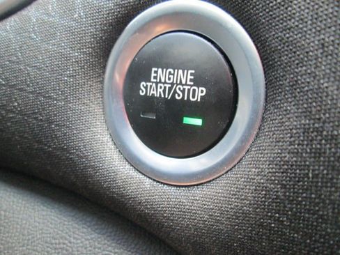 Used 2024 Chevrolet Malibu LT FWD image 20