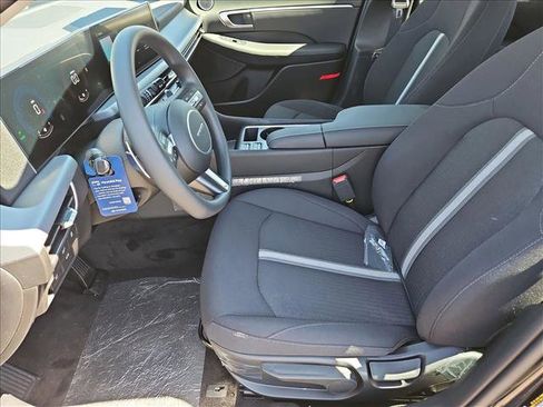 New 2026 Hyundai Sonata Blue FWD image 4