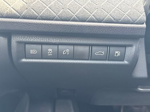 New 2026 Toyota Camry XLE AWD/4WD image 31